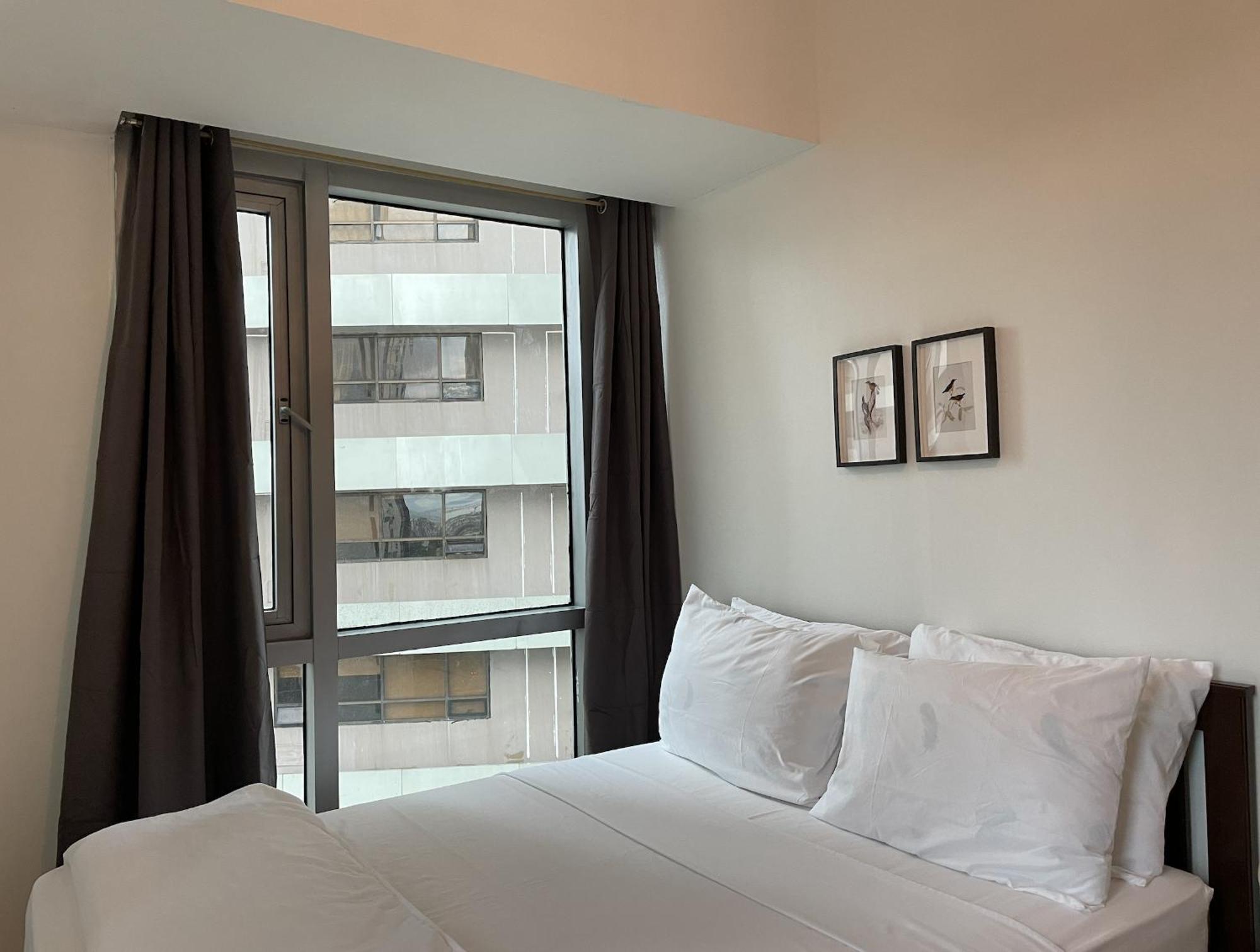 Prime Avant Bgc Location Apartments By Ph Staycation 马尼拉 外观 照片