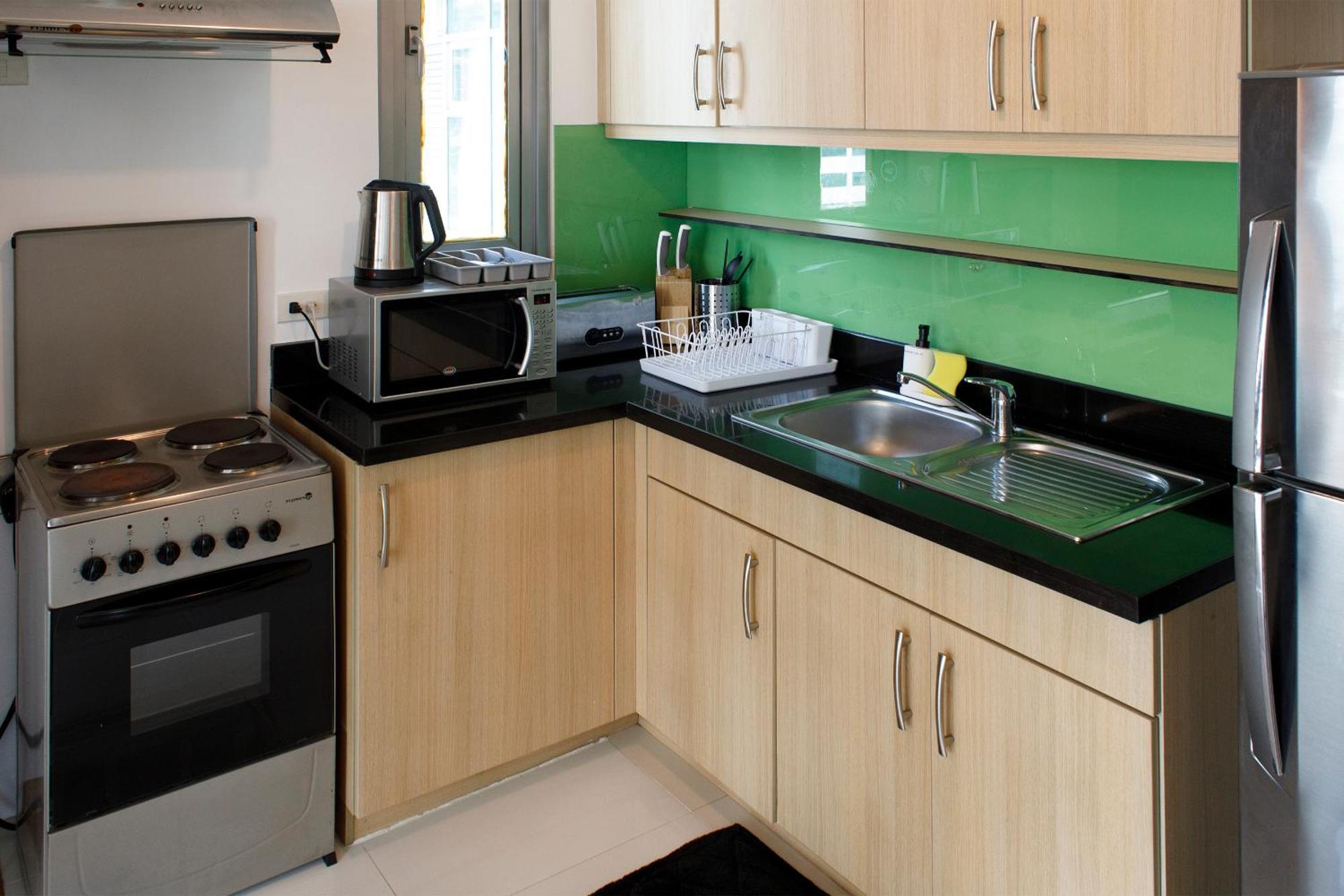 Prime Avant Bgc Location Apartments By Ph Staycation 马尼拉 外观 照片